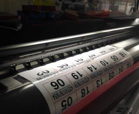 in decal Long An | in bạt hiflex | in khổ rộng 3m2